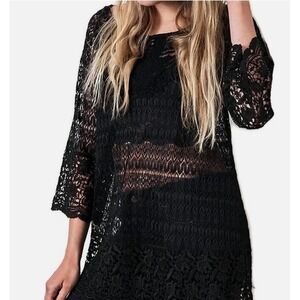 Umgee USA Women's Crochet Lace Top Size M Black Boho Festival Hippie‎